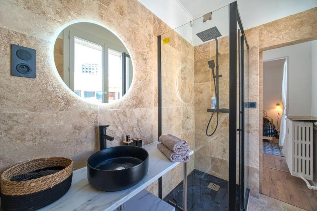 Appartement Tout Equipe Au Coeur Du Vieux Port 4 Couchages Marsilya Dış mekan fotoğraf